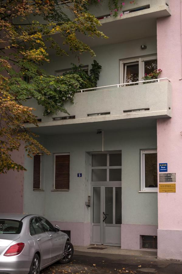 Apartman Pannonica Pin 0-24H Slavonski Brod Luaran gambar