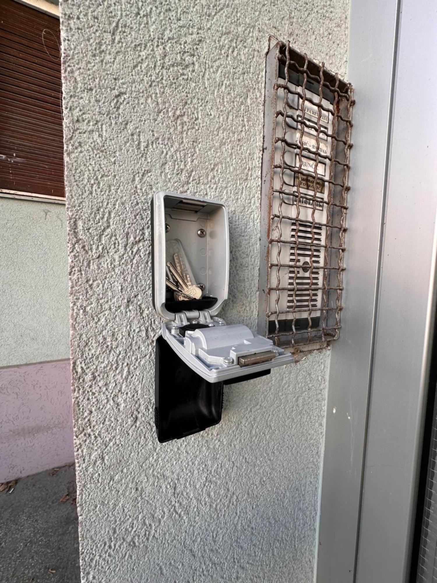 Apartman Pannonica Pin 0-24H Slavonski Brod Luaran gambar